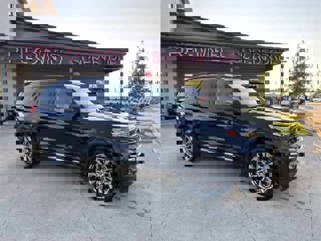 Certified 2022 Ford Explorer XLT w/ Equipment Group 202A