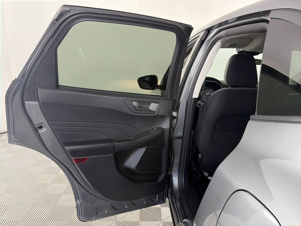 Certified 2022 Ford Escape SE w/ SE Sport Appearance Package AWD/4WD image 12