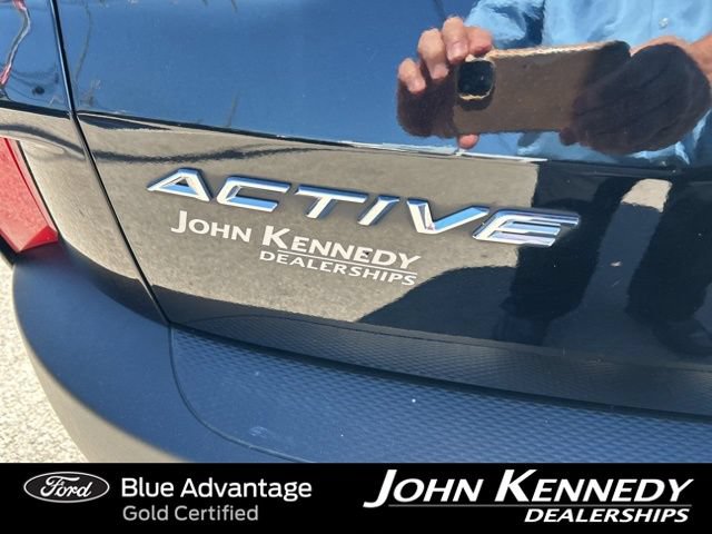 Certified 2023 Ford Escape Active AWD/4WD image 11