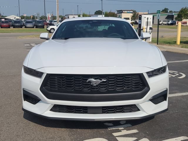 Certified 2025 Ford Mustang Coupe RWD image 2
