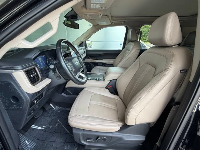 Certified 2024 Ford Expedition Limited AWD/4WD image 11