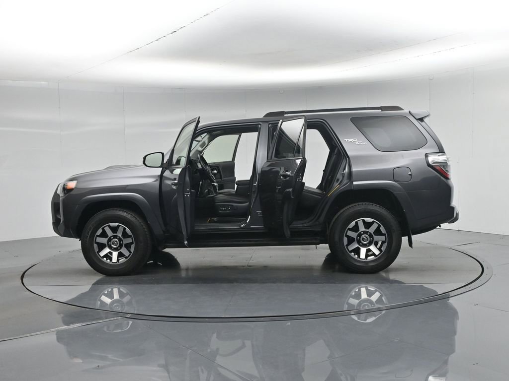 Used 2023 Toyota 4Runner TRD Off-Road Premium image 33