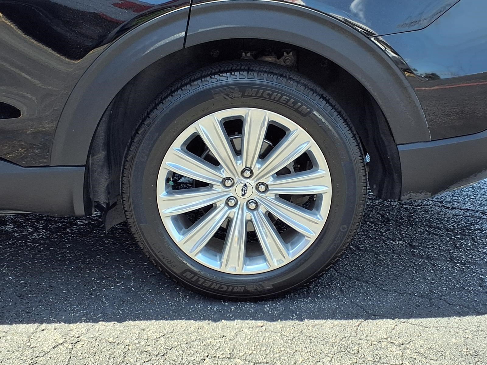 Certified 2024 Ford Explorer Limited w/ Limited Technology Package RWD image 10