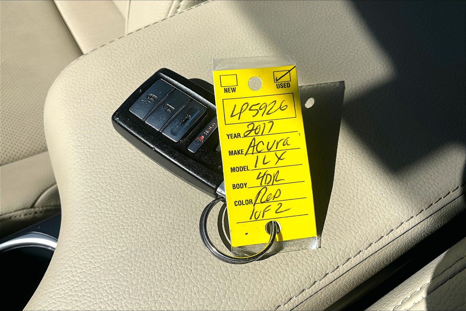 Used 2017 Acura ILX FWD image 13