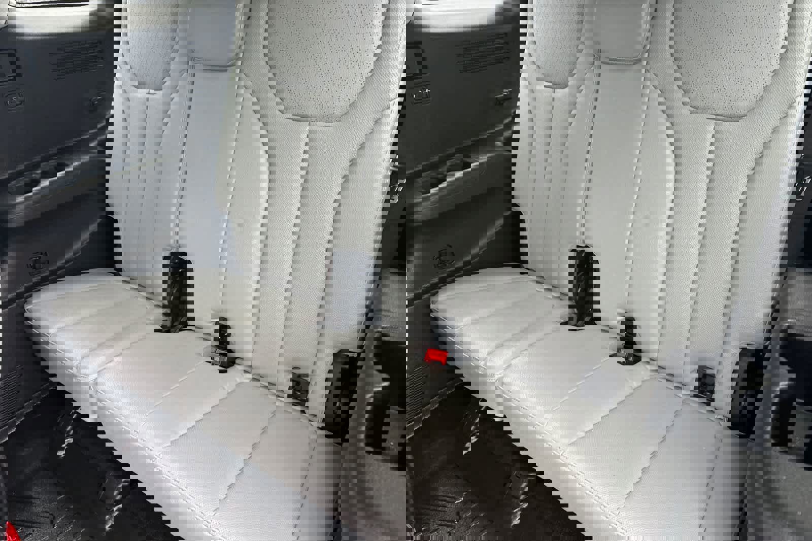 Used 2022 Hyundai Palisade SEL w/ Premium Package image 15