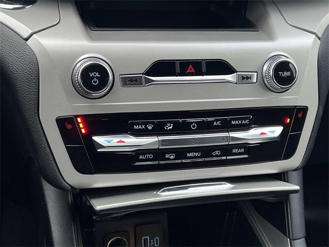 Certified 2023 Ford Explorer XLT image 26