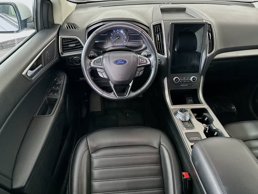 Certified 2024 Ford Edge SEL AWD/4WD image 9