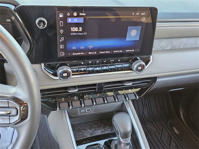 Used 2024 Chevrolet Colorado ZR2 w/ Technology Package image 18