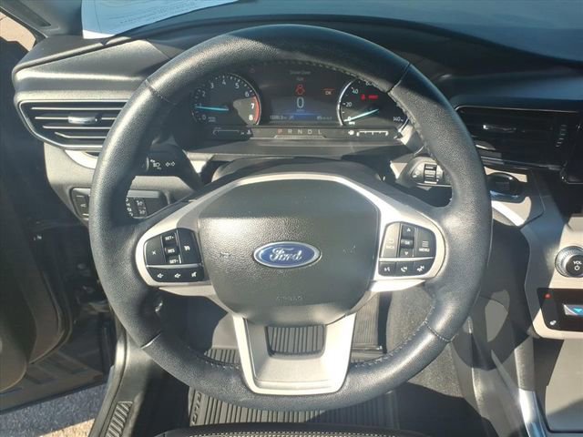Certified 2023 Ford Explorer XLT w/ Equipment Group 202A image 19
