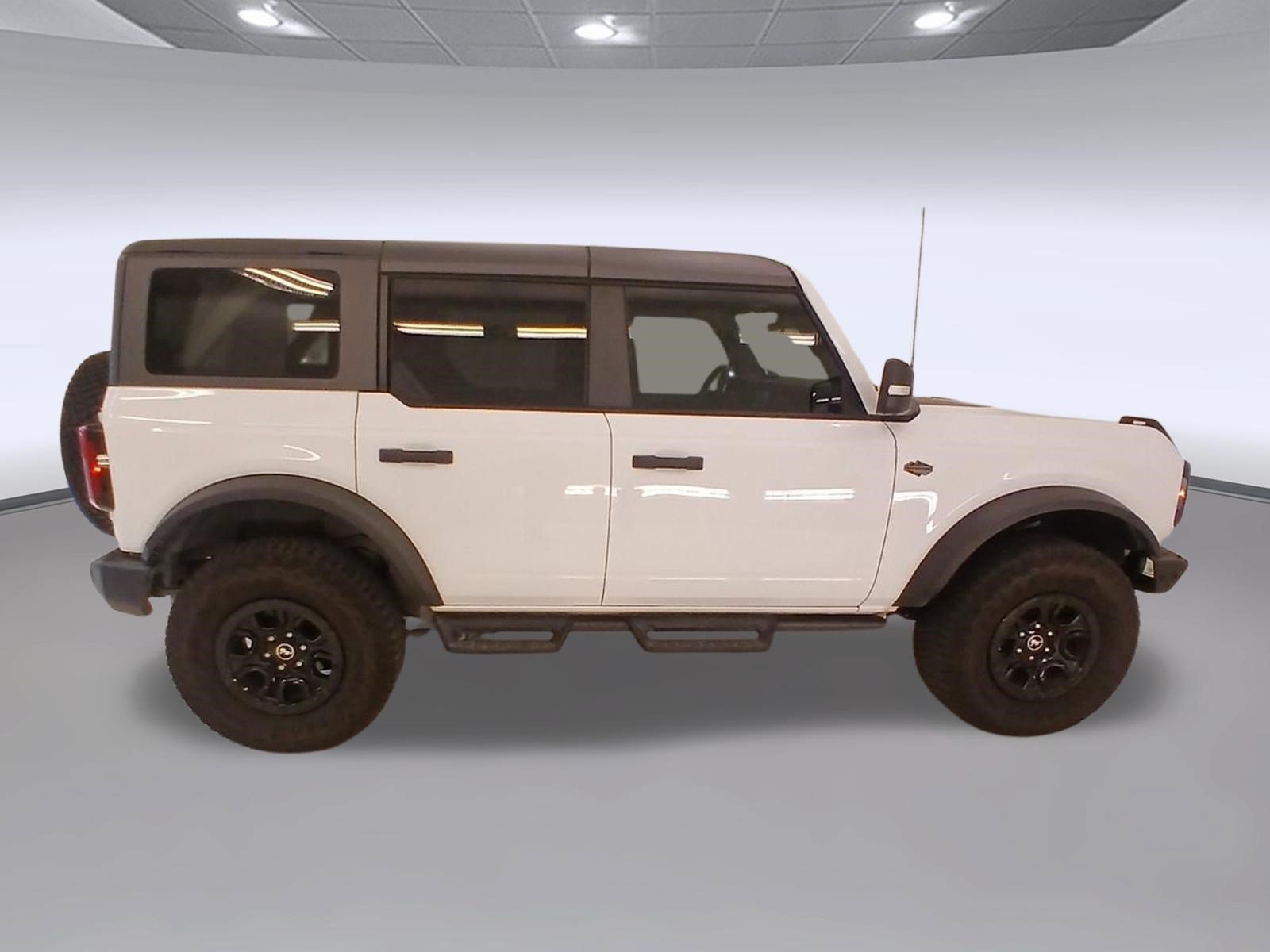 Certified 2023 Ford Bronco Wildtrak AWD/4WD image 6