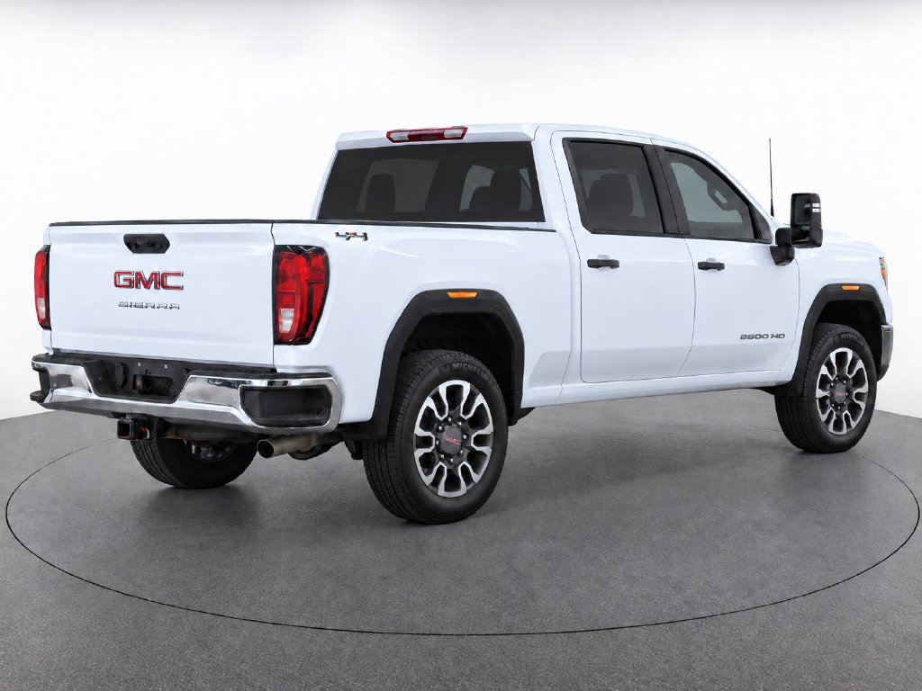 Used 2023 GMC Sierra 3500 Pro w/ Convenience Package AWD/4WD image 10