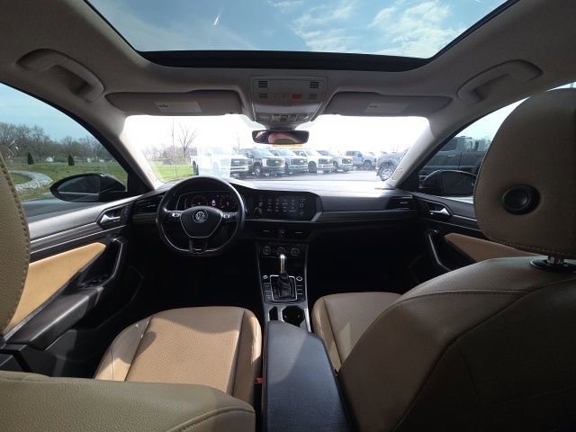 Used 2019 Volkswagen Jetta SEL FWD image 17