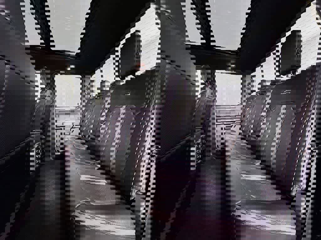 Certified 2018 Ford F350 Platinum w/ Platinum Ultimate Package image 14