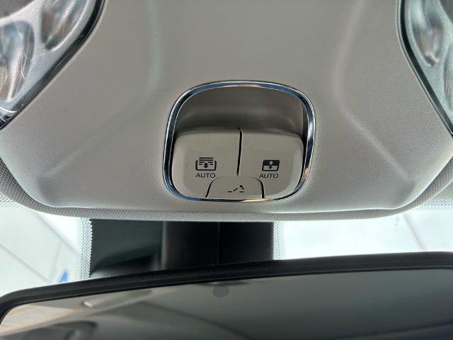 Used 2022 Jeep Compass Latitude w/ Sun and Sound Group image 12