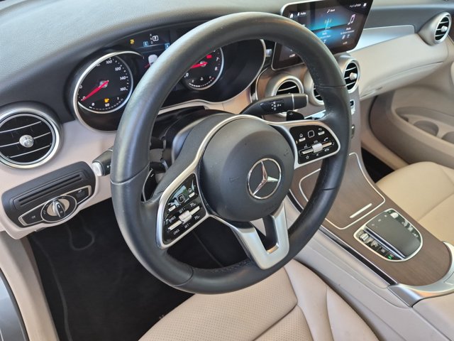 Used 2022 Mercedes-Benz GLC 300 4MATIC w/ Premium Package Lite image 17