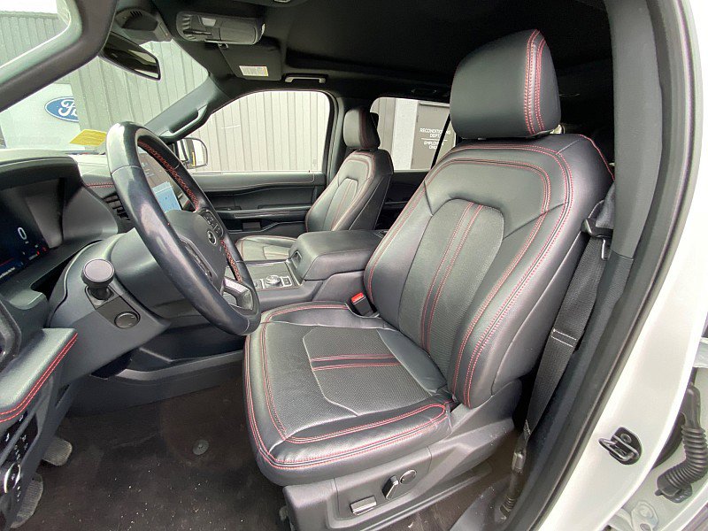 Certified 2023 Ford Expedition Limited image 20