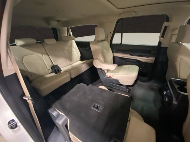 Certified 2024 Ford Expedition Max Platinum AWD/4WD image 21