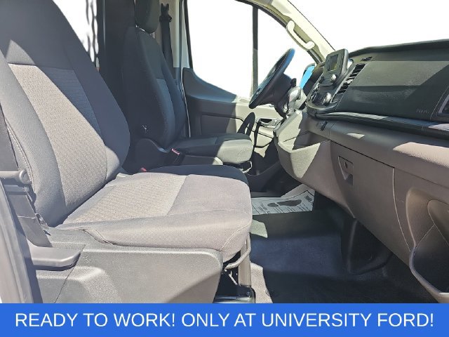 Certified 2025 Ford Transit 250 Low Roof w/ Exterior Upgrade Package RWD image 9