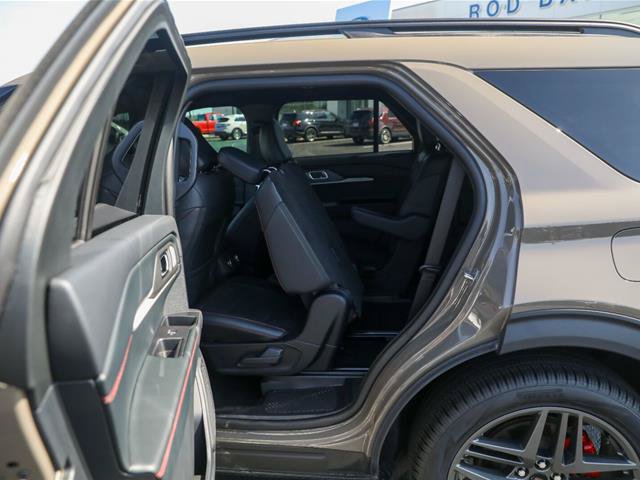 Certified 2026 Ford Explorer ST AWD/4WD image 30