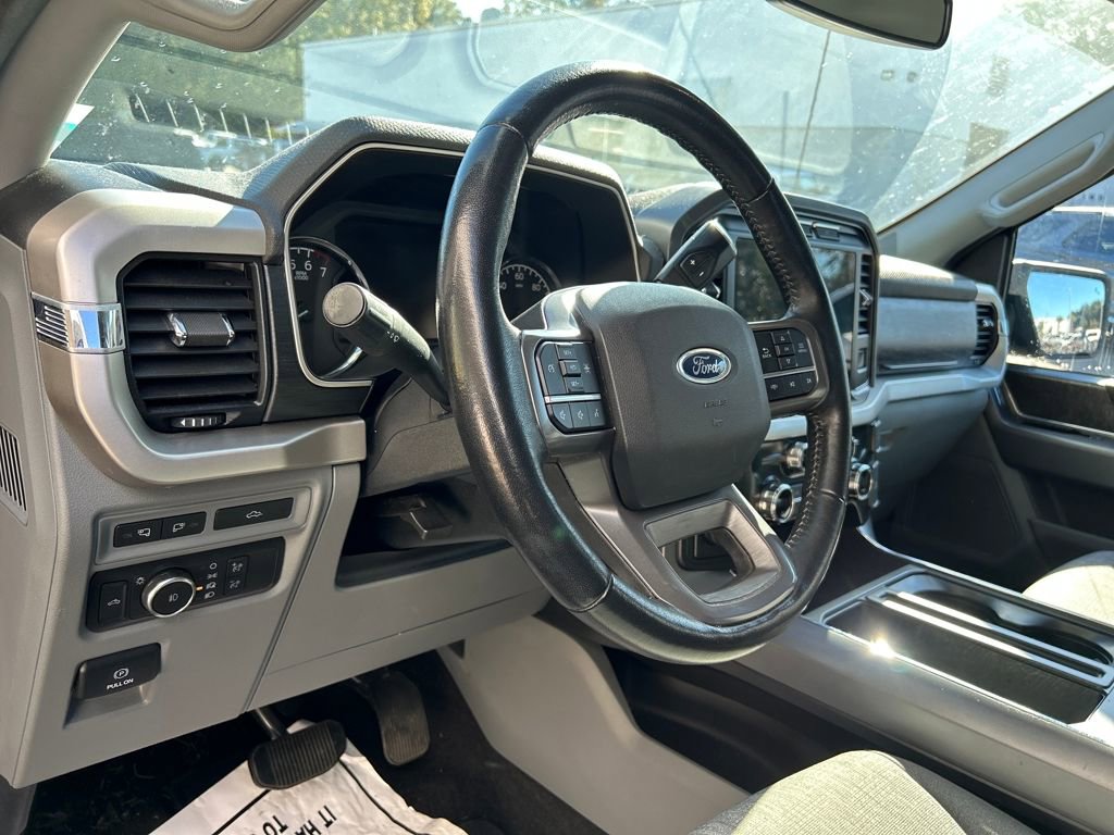 Certified 2021 Ford F150 XLT w/ Equipment Group 302A High image 10