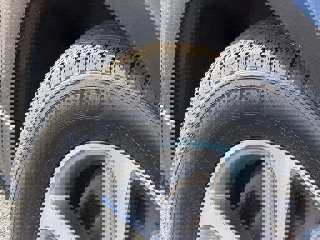 Certified 2024 Ford Edge SEL w/ Convenience Package image 13