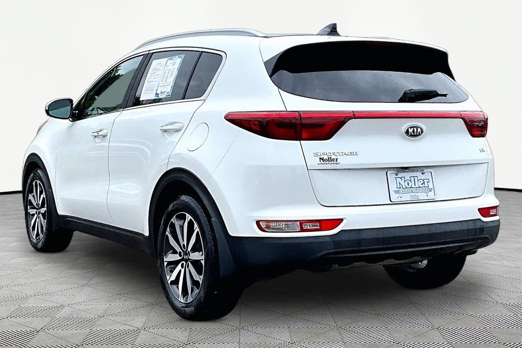 Used 2017 Kia Sportage EX w/ EX Premium Package FWD image 13