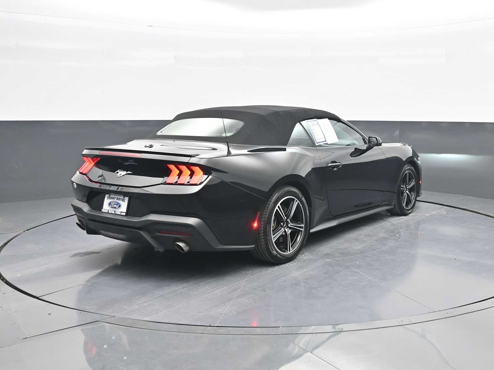 Certified 2025 Ford Mustang Premium RWD image 7