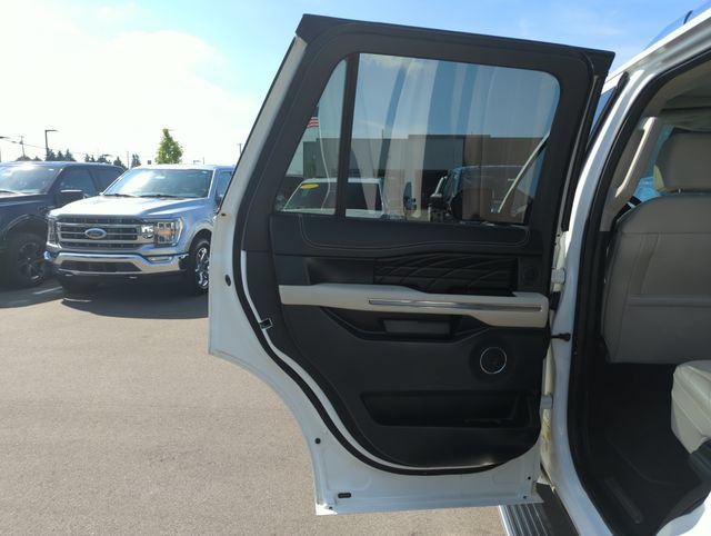 Certified 2020 Ford Expedition Platinum AWD/4WD image 32