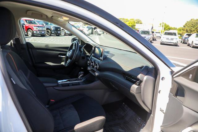 Used 2022 Nissan Sentra SR w/ Electronics Package FWD image 29