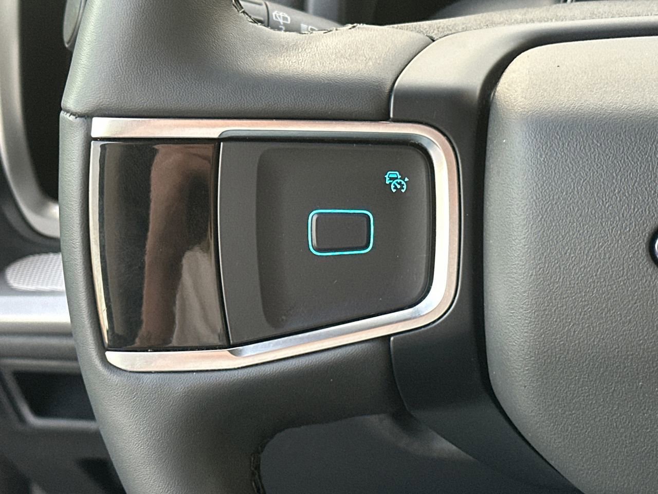 Certified 2025 Ford Expedition Max Active image 27