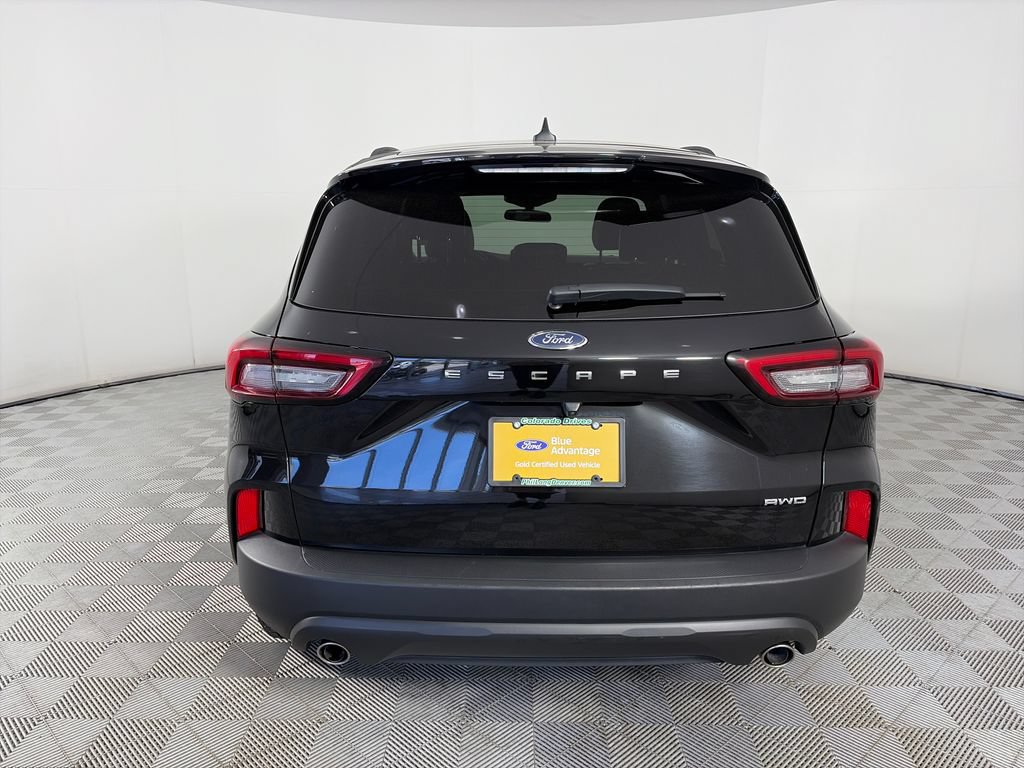 Certified 2025 Ford Escape ST-Line Select AWD/4WD image 6