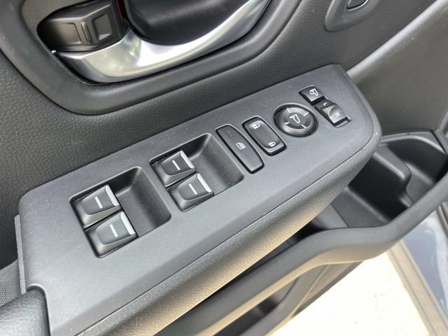 Used 2024 Honda Pilot TrailSport image 21
