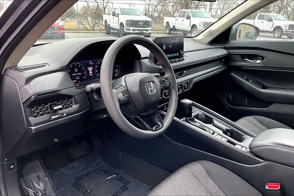 Used 2023 Honda Accord EX image 13