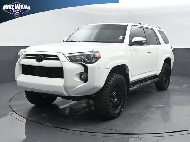 Used 2023 Toyota 4Runner SR5 Premium w/ Moonroof Package RWD image 3