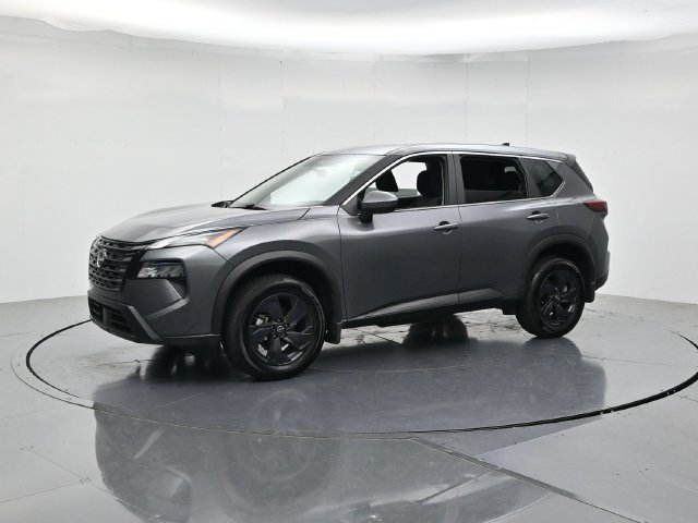 Used 2026 Nissan Rogue SV w/ Cold Weather Package FWD image 5