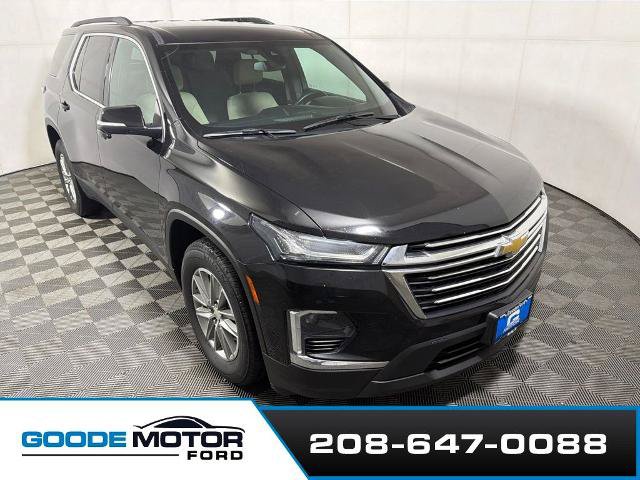 Used 2023 Chevrolet Traverse LT