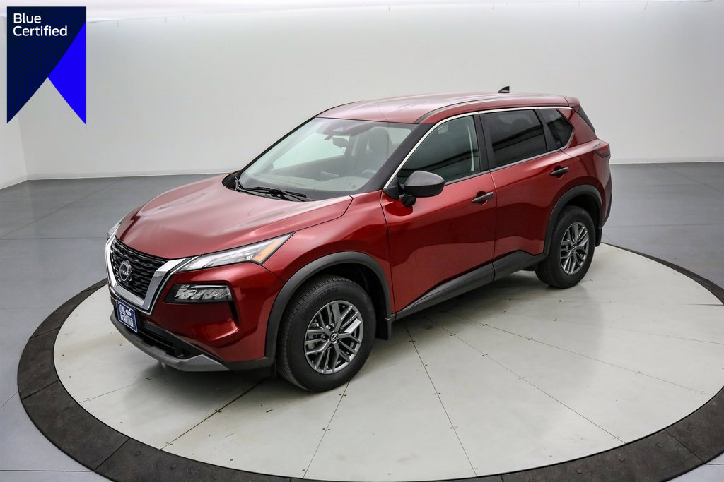 Used 2023 Nissan Rogue S image 1