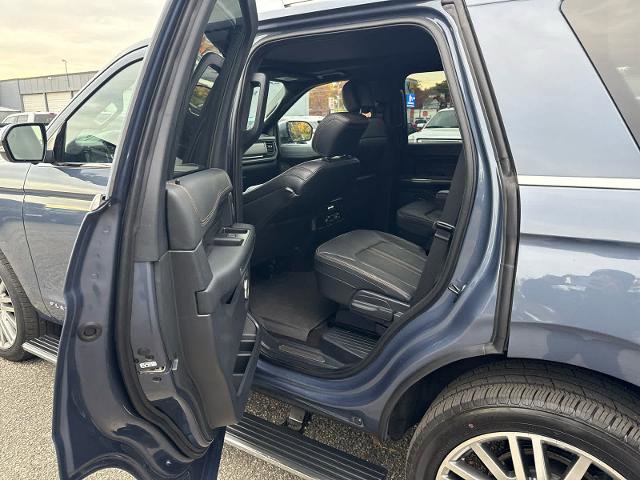 Certified 2023 Ford Expedition Platinum image 9