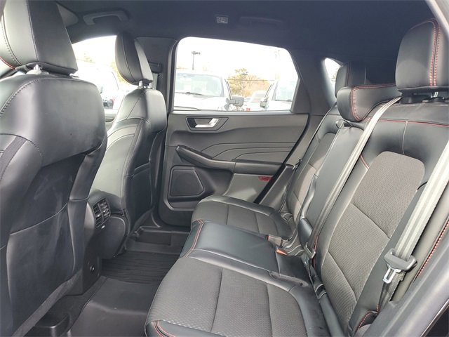 Certified 2023 Ford Escape ST-Line w/ Tech Pack #1 image 31