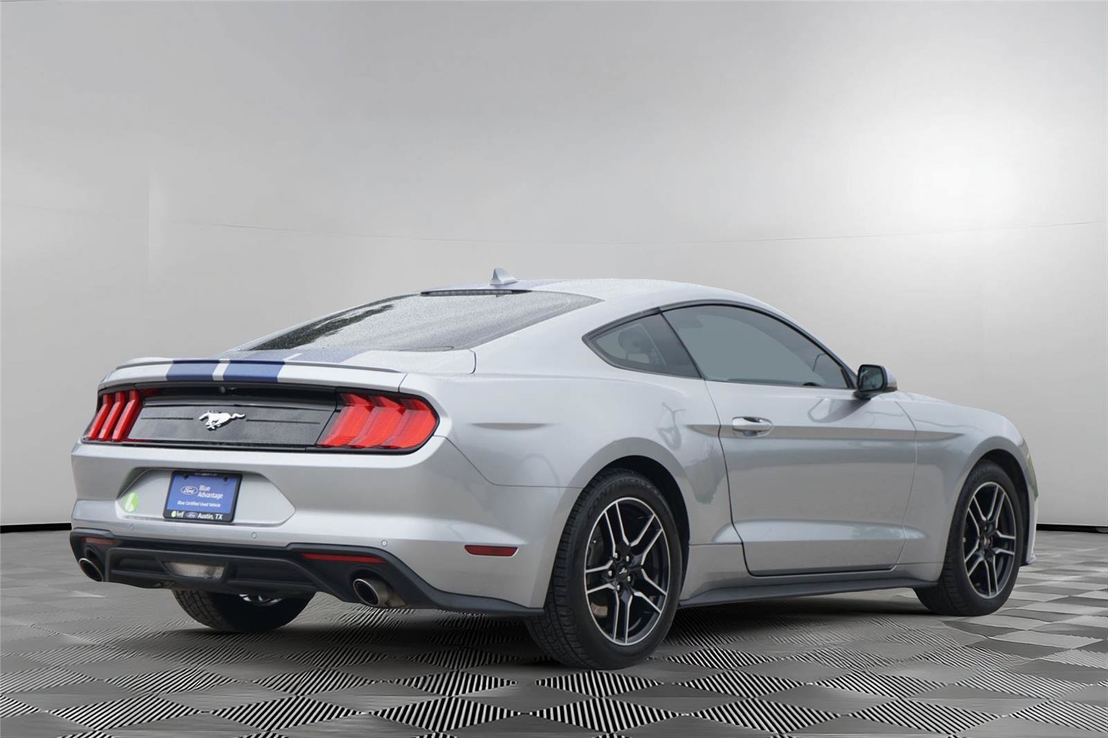 Certified 2021 Ford Mustang Premium RWD image 5