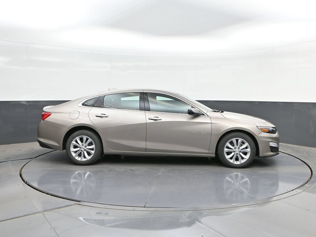 Used 2025 Chevrolet Malibu LT FWD image 25