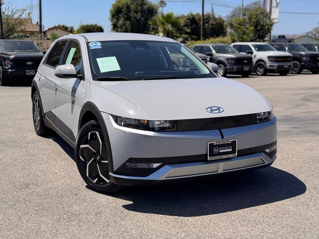 Used 2024 Hyundai Ioniq 5 SEL RWD image 2
