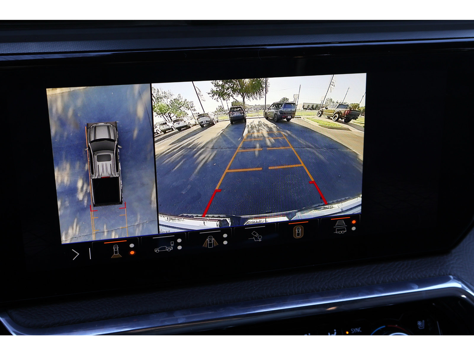 Used 2024 GMC Sierra 1500 Denali w/ Technology Package AWD/4WD image 7