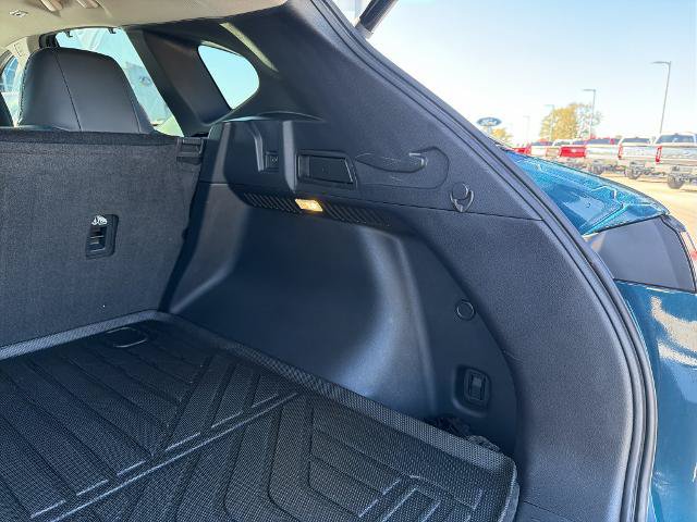 Used 2025 Nissan Murano Platinum AWD/4WD image 35