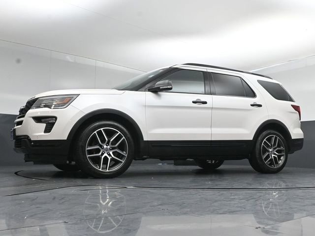 Certified 2018 Ford Explorer Sport AWD/4WD image 41