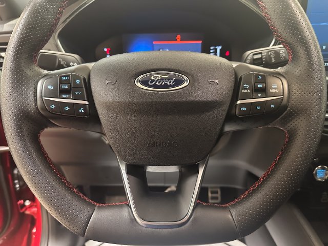 Certified 2024 Ford Escape ST-Line w/ Tech Pack #1 AWD/4WD image 11