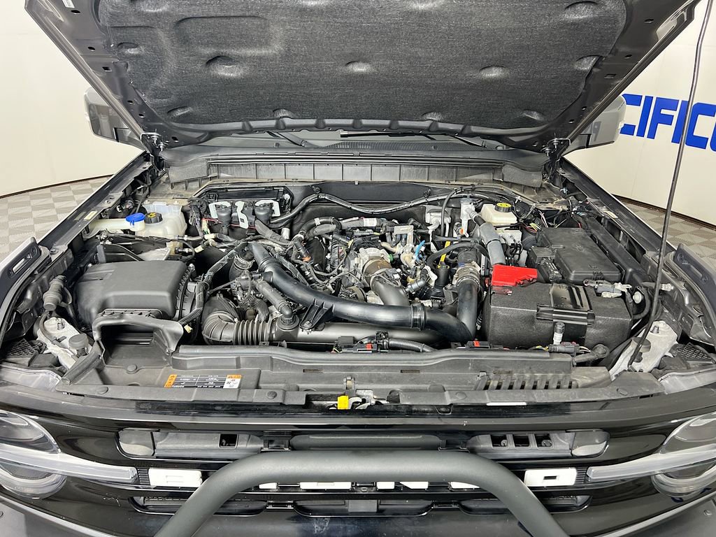 Certified 2022 Ford Bronco Outer Banks w/ Sasquatch Package image 34