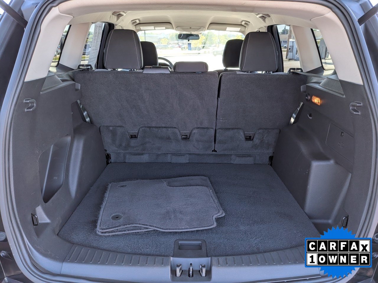 Certified 2018 Ford Escape SE w/ SE Sync 3 Package AWD/4WD image 14