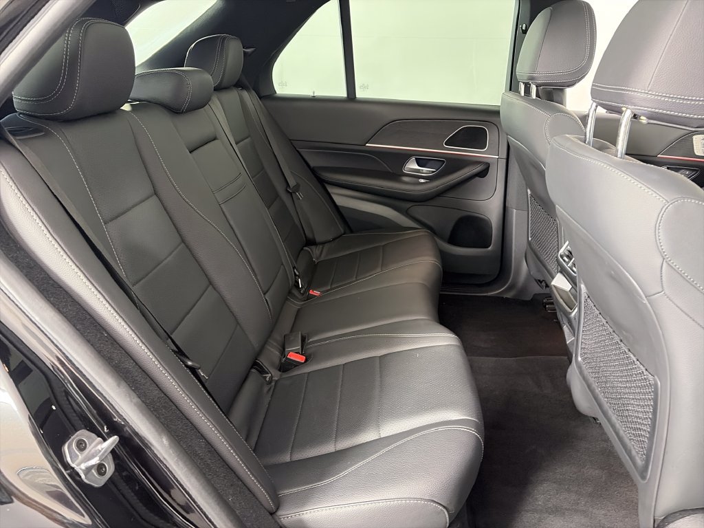 Used 2025 Mercedes-Benz GLE 350 4MATIC image 29