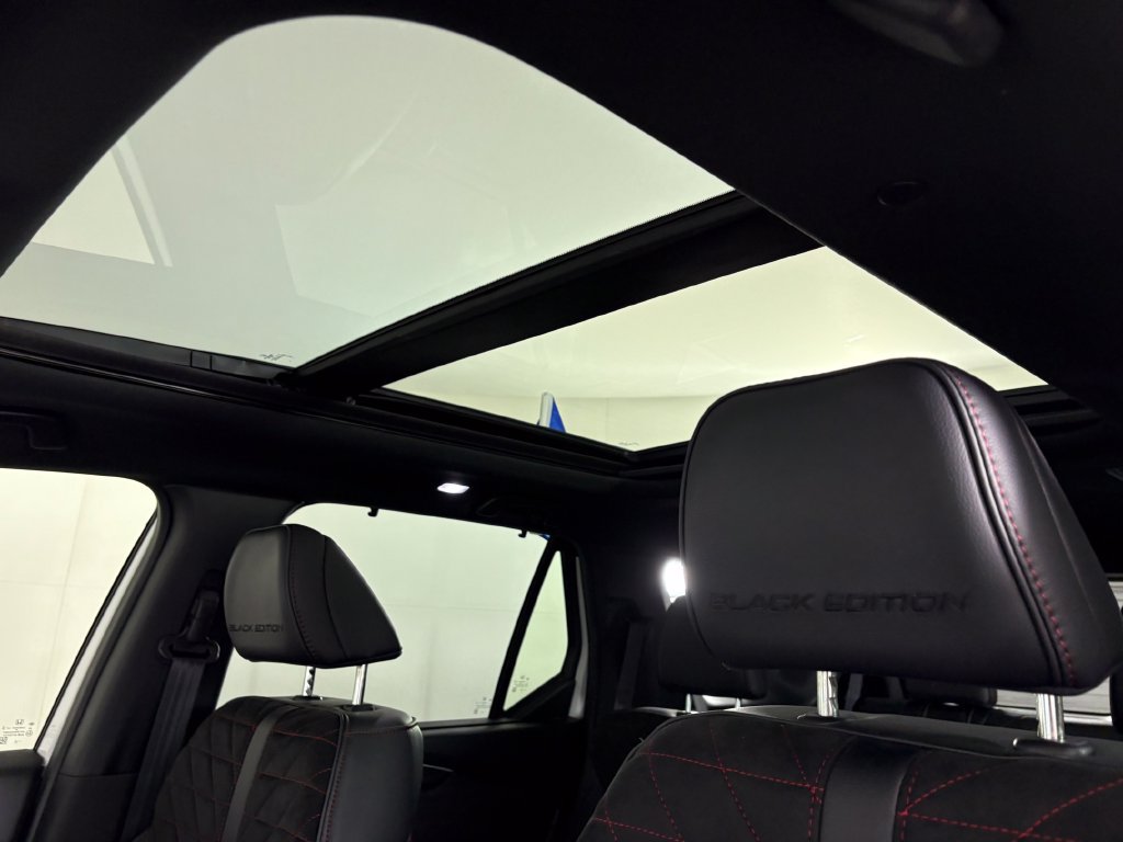 Used 2026 Honda Pilot Black Edition image 25